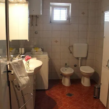 Apartment Maris - Location&Parking Appartement Trogir
